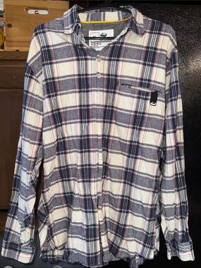 Vintage 08 Alphanumeric Men's Plaid Long-Sleeve Button-Up Shirt in Navy & Cream